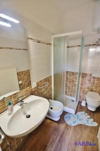 C1. Comfort apartment, clima, shared swimming pool img23