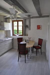 Maisons de vacances La Terre de mon Pere : photos des chambres