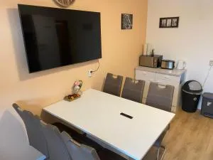 FeWo WIEKO Plauen Leibnizstr. H3, 3.OG links - Weischlitz