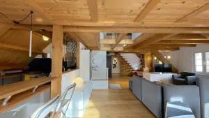 Alte Rote Haus - 富西内·因瓦尔罗马纳