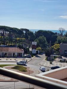 Royal Seaview Apartment