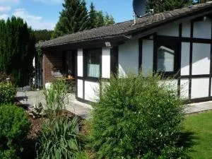 Ferienhaus Henneseeblick - Lake - View - Terrace - Hils - Wood - WIFI - Erflinghausen