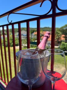 Floripa Beach Loft 1 dorm com sacada 200m do mar