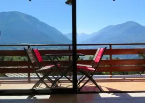 Bel appart - 2 chambres - terrasse - vue exceptionnelle - à 5 minutes du centre ville - Les Clots