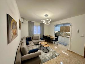 Grace’s Apartment 2