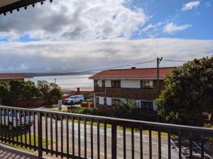 Tornyntjie Beach House