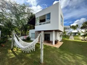 Beach Front Exclusive Villa with Pool - Reduto