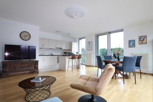 Luxus Penthouse mit Terrasse, Garage, Fahrradraum und Infrarotsauna