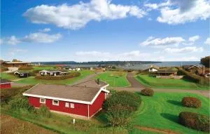 Three-Bedroom Holiday Home In Hejls - Store Anslet