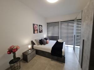 Raymihome Dante -Parking Privato