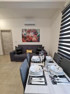 Raymihome Dante -Parking Privato