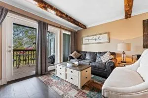 Free Daily Silver Dollar City Tickets & other Branson attractions! Cozy Branson Condo, Lower level, WALK-IN - Reeds Spring