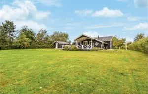 3 Bedroom Cozy Home In Martofte - Martofte