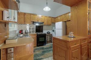 Charming Central Corfu Apartment in Old Town