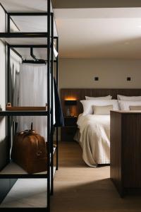 Hotel Blink - Lodging Only