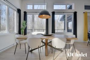 Achille - Boisé avec spa et sauna
