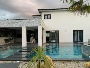 Famille caldas - 克雷翁