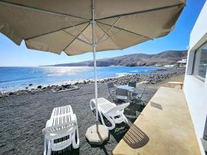 Casa Playa Quemada junto al mar