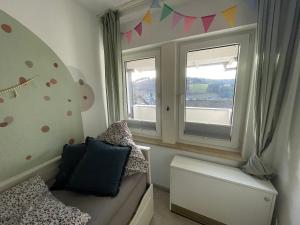 FeWo Dorfblick mit 2 SZ, WLAN, Balkon & Ski- oder eBike Keller