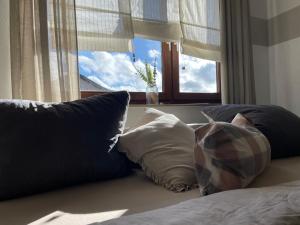 FeWo Dorfblick mit 2 SZ, WLAN, Balkon & Ski- oder eBike Keller