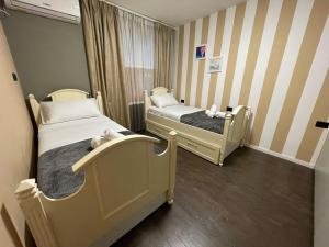 ROV Apartment Bright