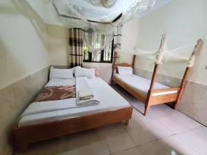 Mackline Rest House - Katoke