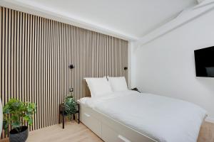 Paris Expo - Charming Loft at the Gates of Paris - GetHosted