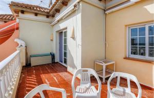 Awesome Apartment In Torrevieja