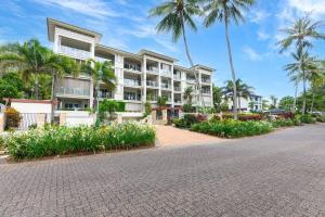 Turquesa Tides - Beachfront Resort Living