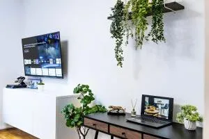 Zentral-Kingsize Bett-Playstation 4-HBF nach Köln und Düsseldorf - Haan