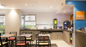 Hotels Holiday Inn Express Amiens by IHG : photos des chambres