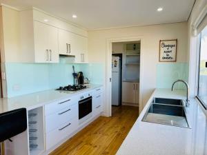 C4 Miles Beach Shack