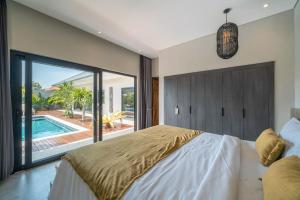 Villa Koya : Luxurious and Modern 3BR Villa in Seminyak!