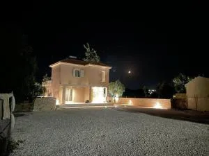 Villa del Sol - 佩萨达