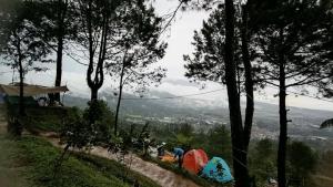 Nyiak Tanjuang camp area