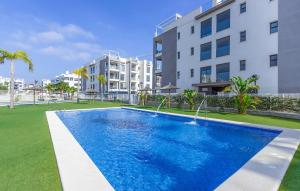 2 Bedroom Amazing Apartment In Orihuela