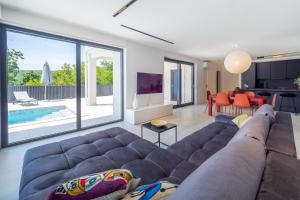 Pool Villa Greta Krk - Happy Rentals 