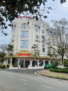 KHÁCH SẠN ROMO