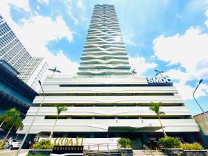 Cozy Two Bedroom Family Suites at Coast Residences near PICC, WTC & MOA