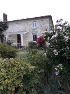 Maisons de vacances gite Les Iris 2 etoiles 47 RUFFIAC : photos des chambres