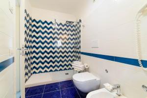 Junior Suite room in Sharon House