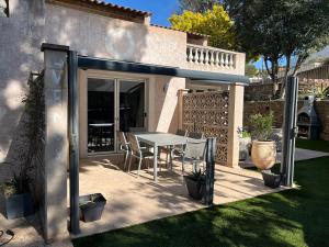 Maisons de vacances maison 6 personnes villa sofia : photos des chambres