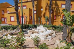 Charming house in Rota + garden