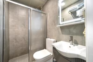 Superior Triple Room room in İstanbul Hotel & Suites