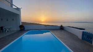 NV seafront Villa Aegina