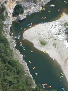 Maisons de vacances Le Vallon des Etoiles Nature et Piscine Privee : photos des chambres