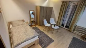 Ferienwohnung-Monteurwohnung BERTA, 3 Personen in Kleve, zentrale Lage - Kleve