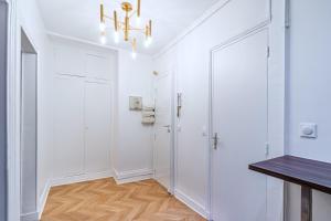 Appartement design invalides bon marché - IV