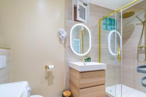 Appartement design invalides bon marché - IV