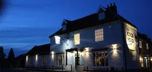 The Kings Head Inn, Norwich - AA 5-Star rated - Thurton